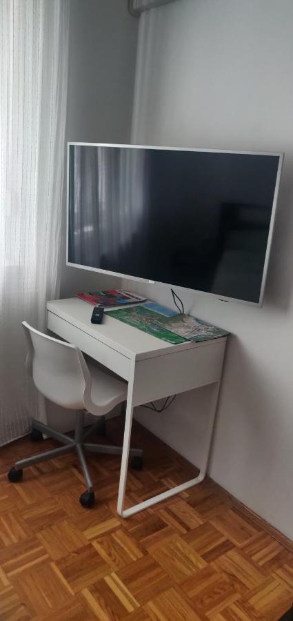 Apartman Malina Karlovac Exterior foto